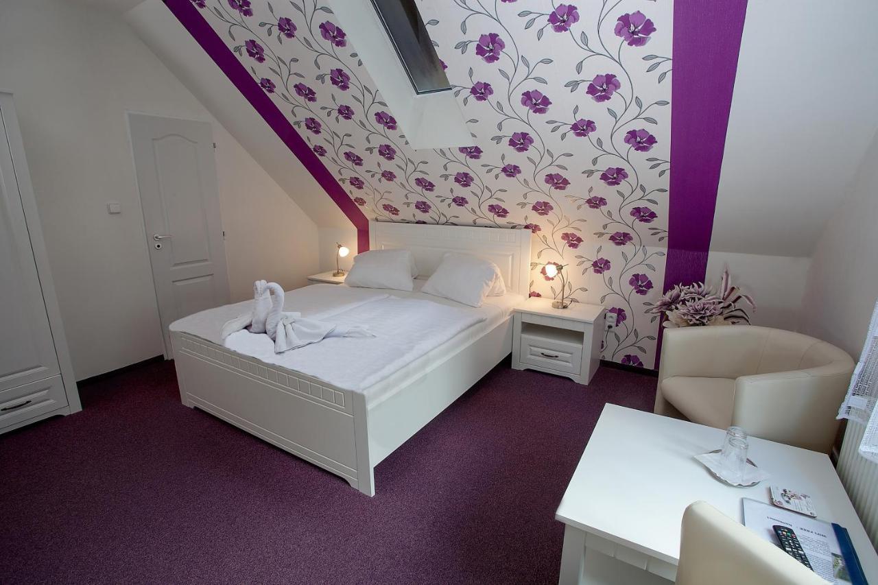 Wellness penzion Harmonie Rohanov Prachatice Exterior foto